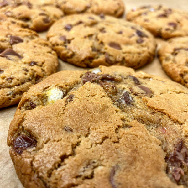 4x chocolate mini egg cookies